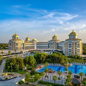 Курортный комплекс Delphin Be Grand
